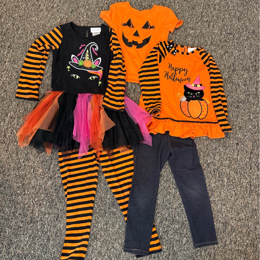 Girl Halloween Black Cat and Pumpkin